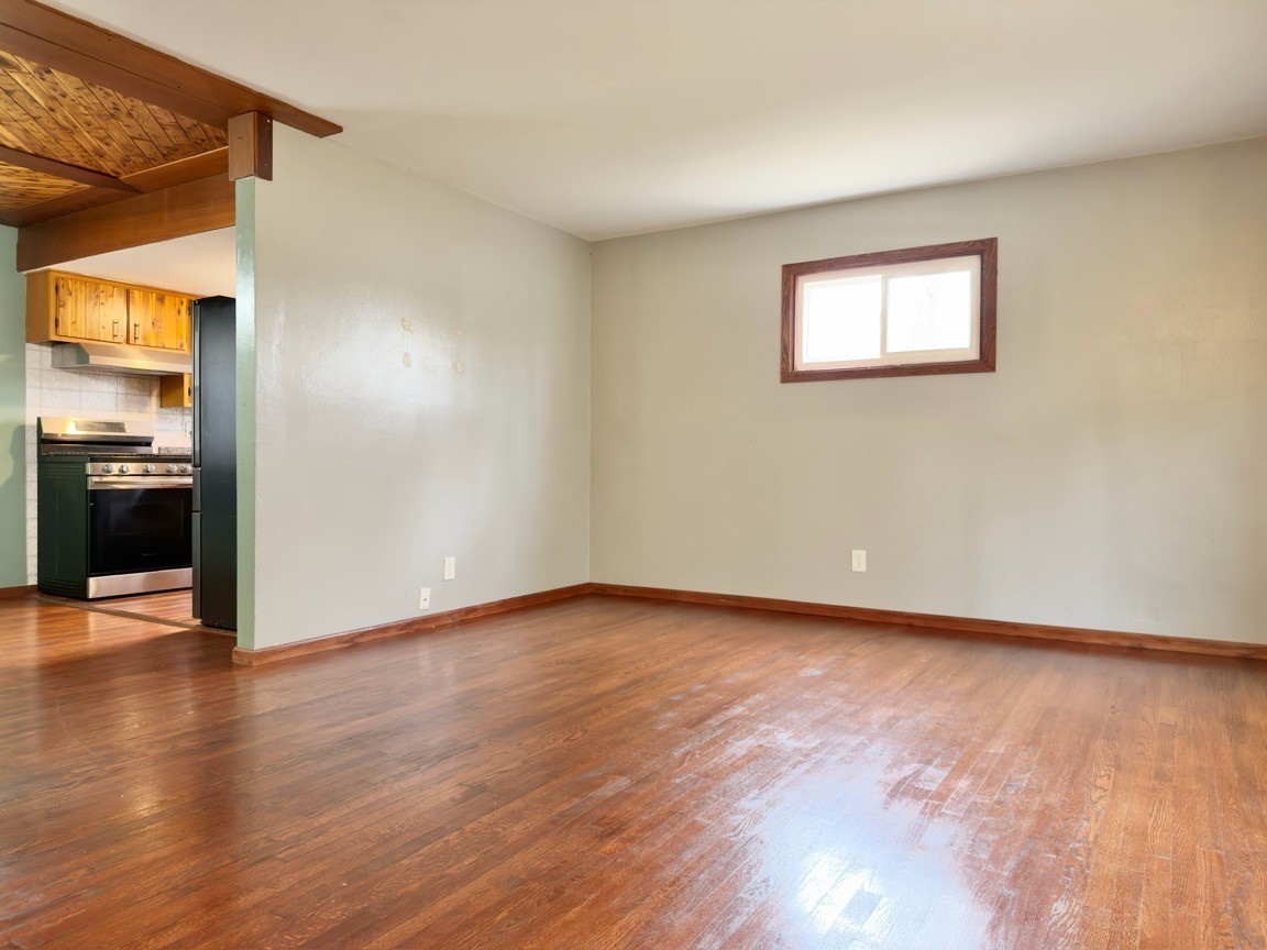 2915 Wesleyan Ave #1 - Photo 3 of 18
