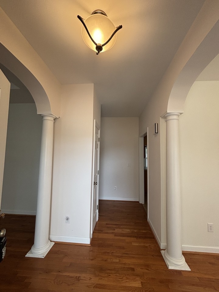 43 Turnbury Ct #1 - Photo 5 of 29