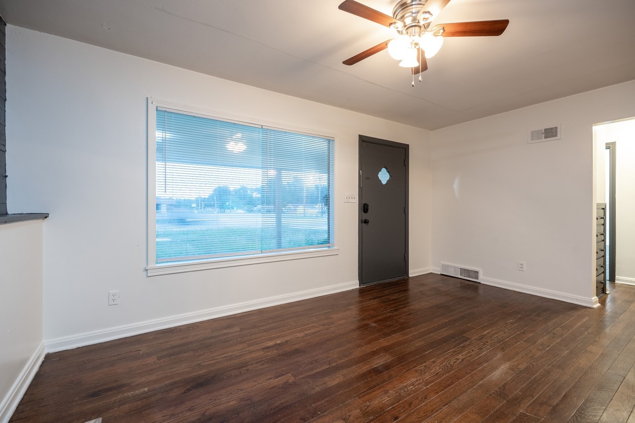 1941 S Oliver Ave #1 - Photo 2 of 20