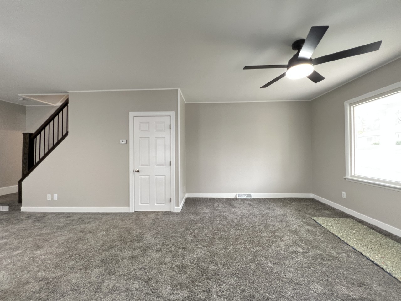 645 Angella St #1 - Photo 4 of 27