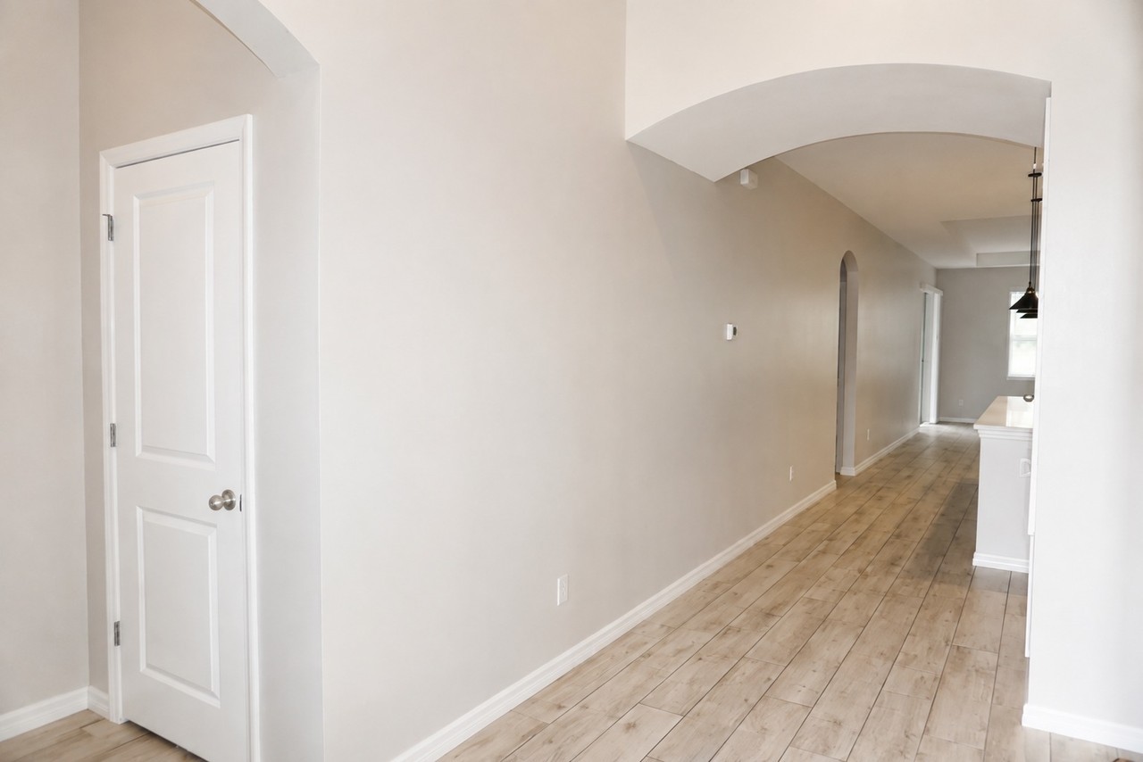5563 Sabal Dr #1 - Photo 4 of 29