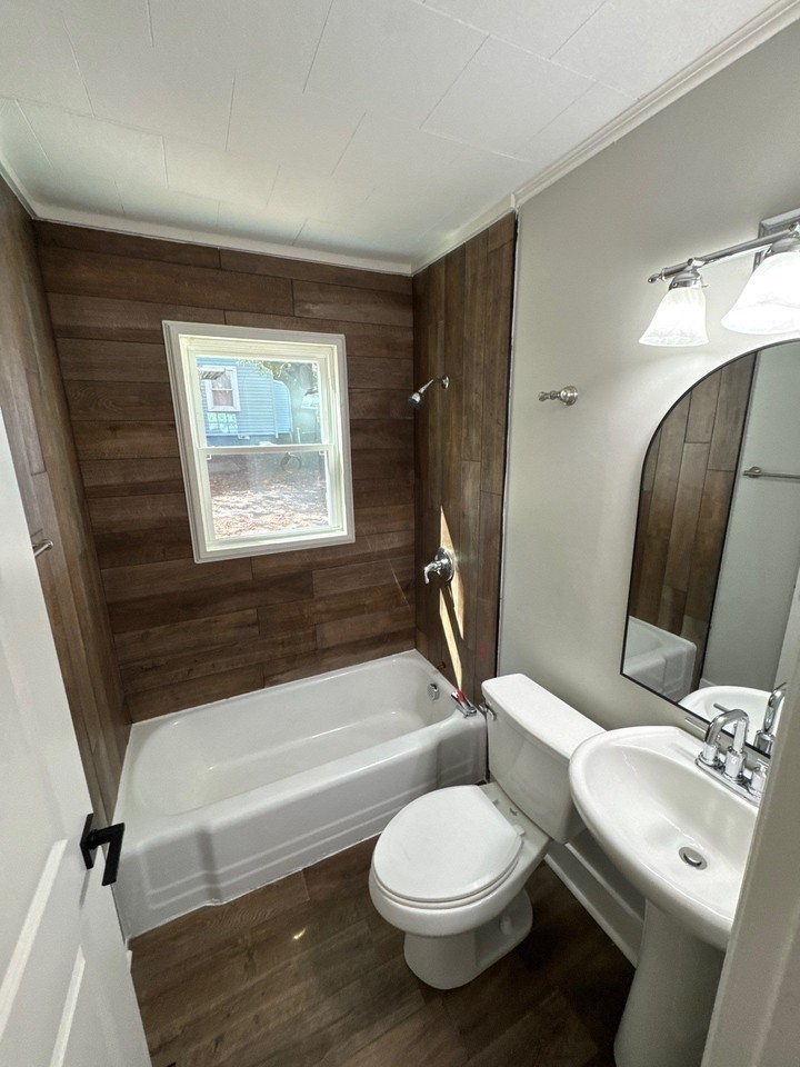 701 N Scruggs St #1 - Photo 6 of 8