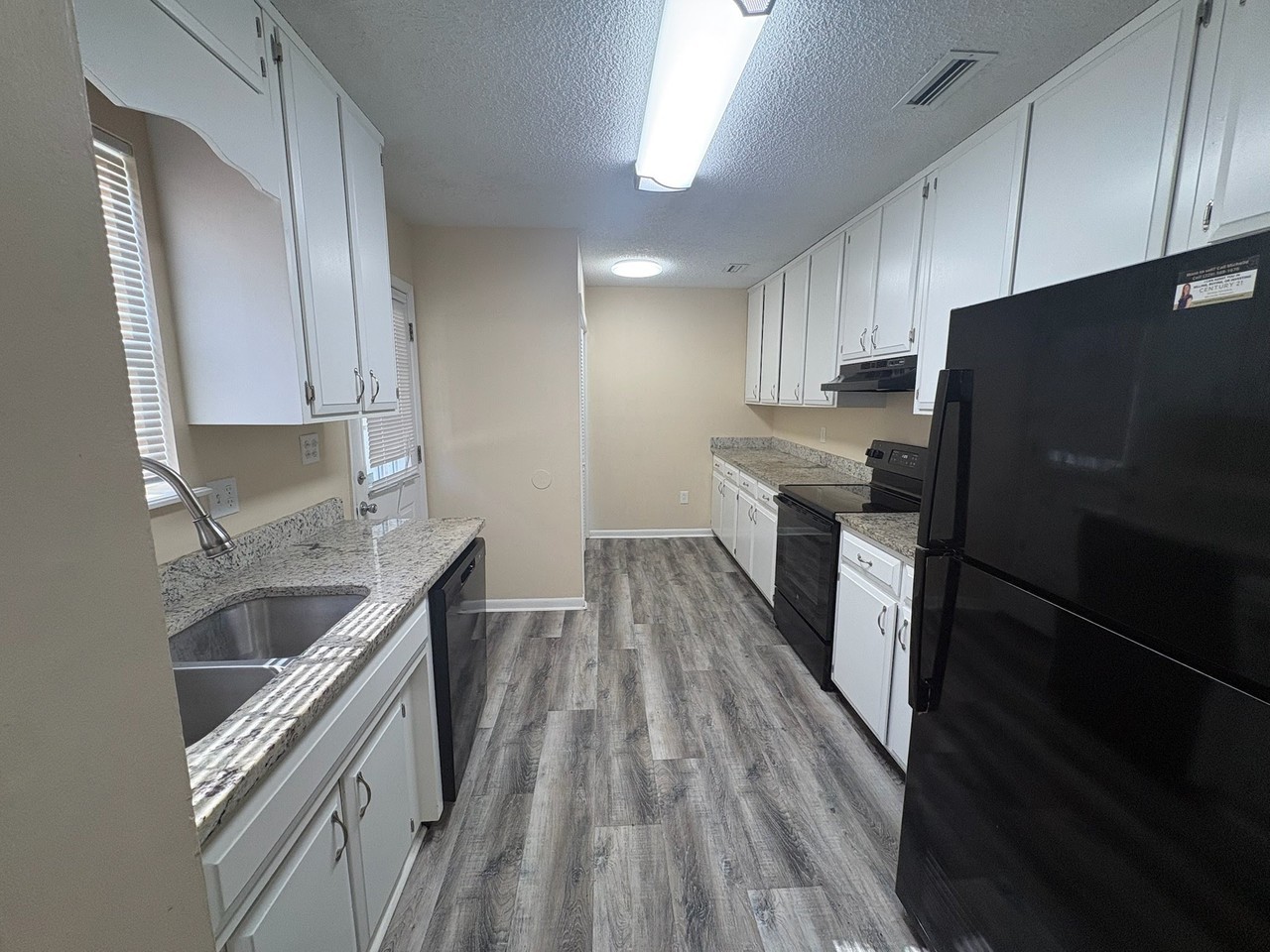 7 Spring Creek Cir #1 - Photo 4 of 20