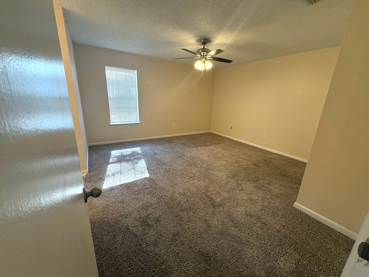 7 Spring Creek Cir #1 - Photo 6 of 20