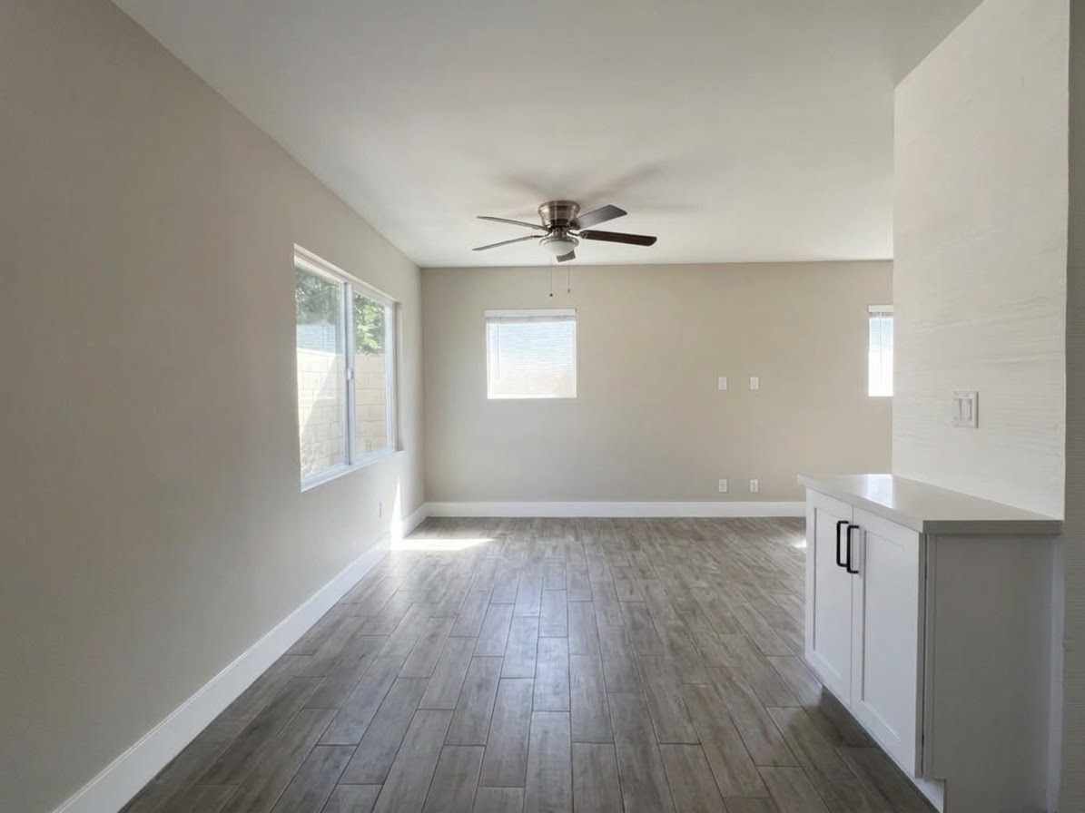 10402 Park St #2 - Photo 4 of 15