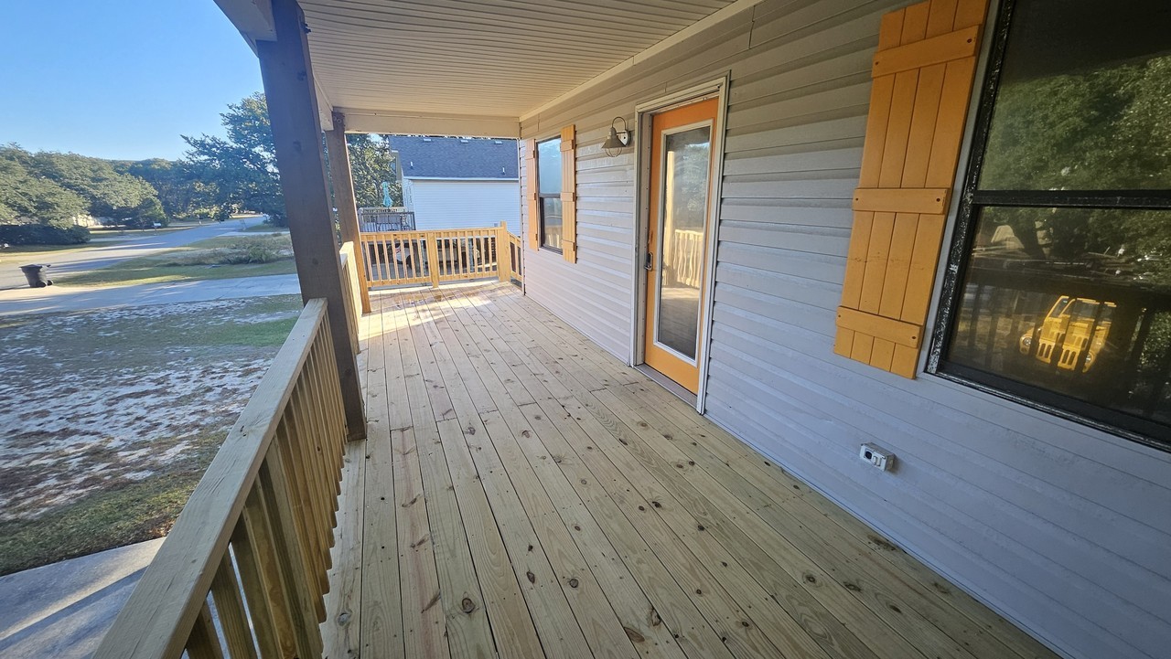 323 W Walker St #1 - Photo 6 of 22