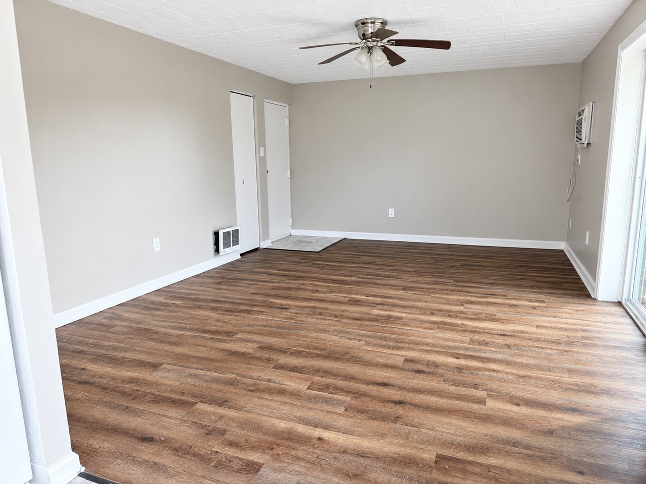 361 MOON CLINTON ROADAPT 2 #361-02 - Photo 2 of 9