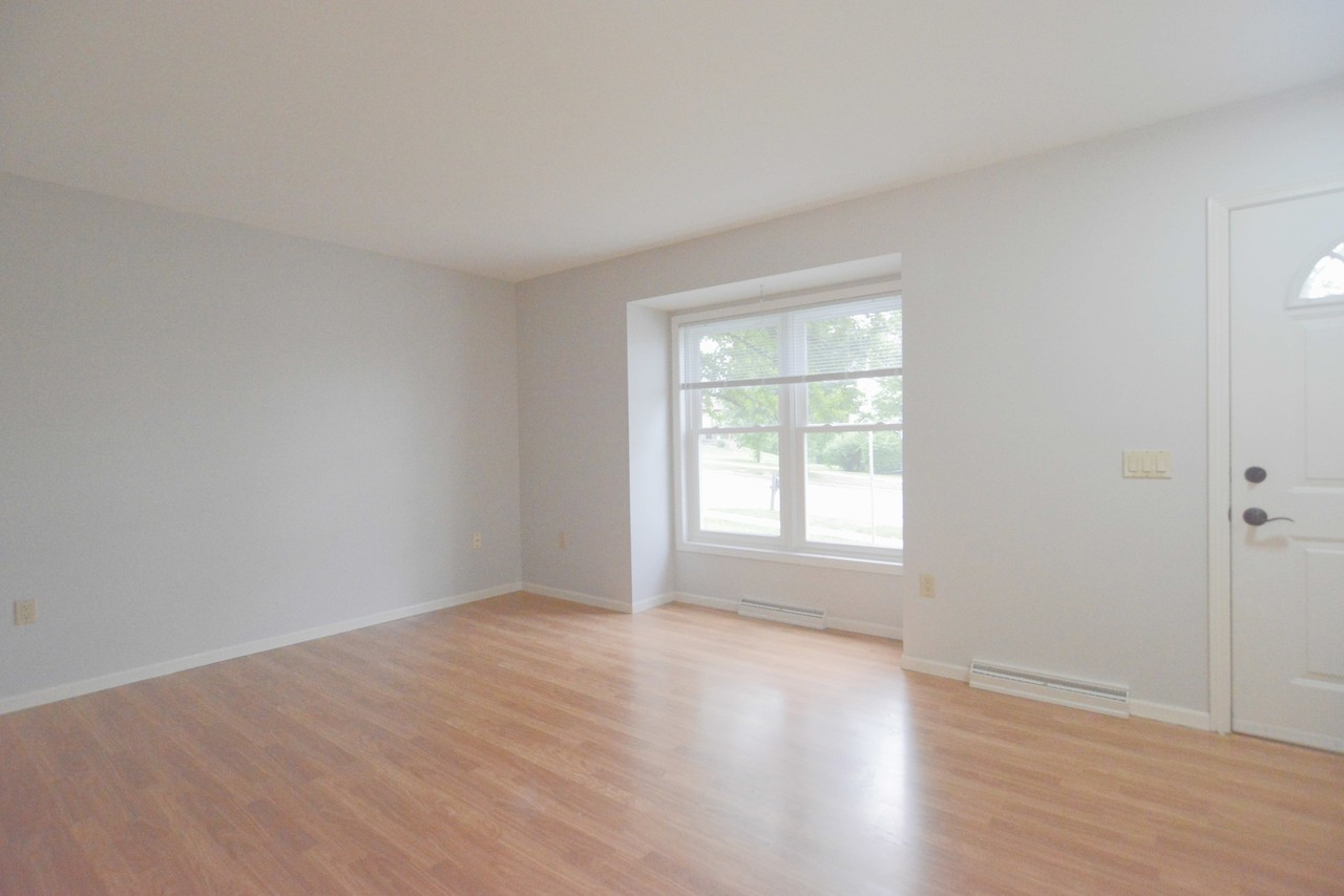 3501 Cosgrove Dr #1 - Photo 4 of 24