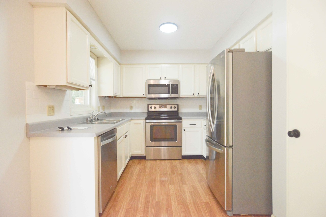 3501 Cosgrove Dr #1 - Photo 7 of 24