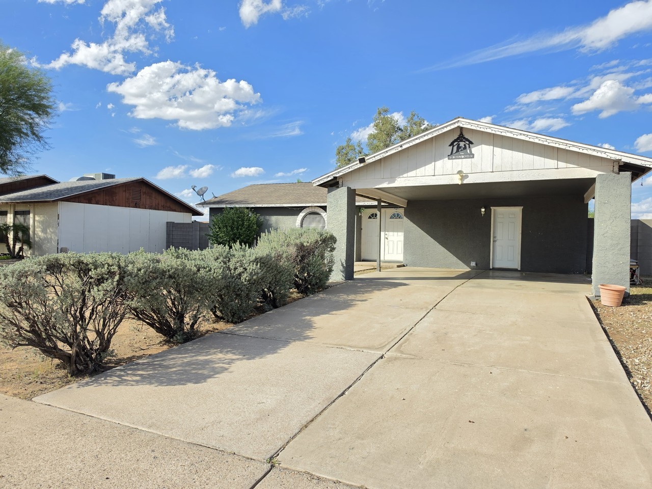 4806 W Aire Libre Ave #1 - Photo 2 of 2