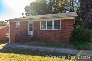 featured image of 106 W Catawba St #1