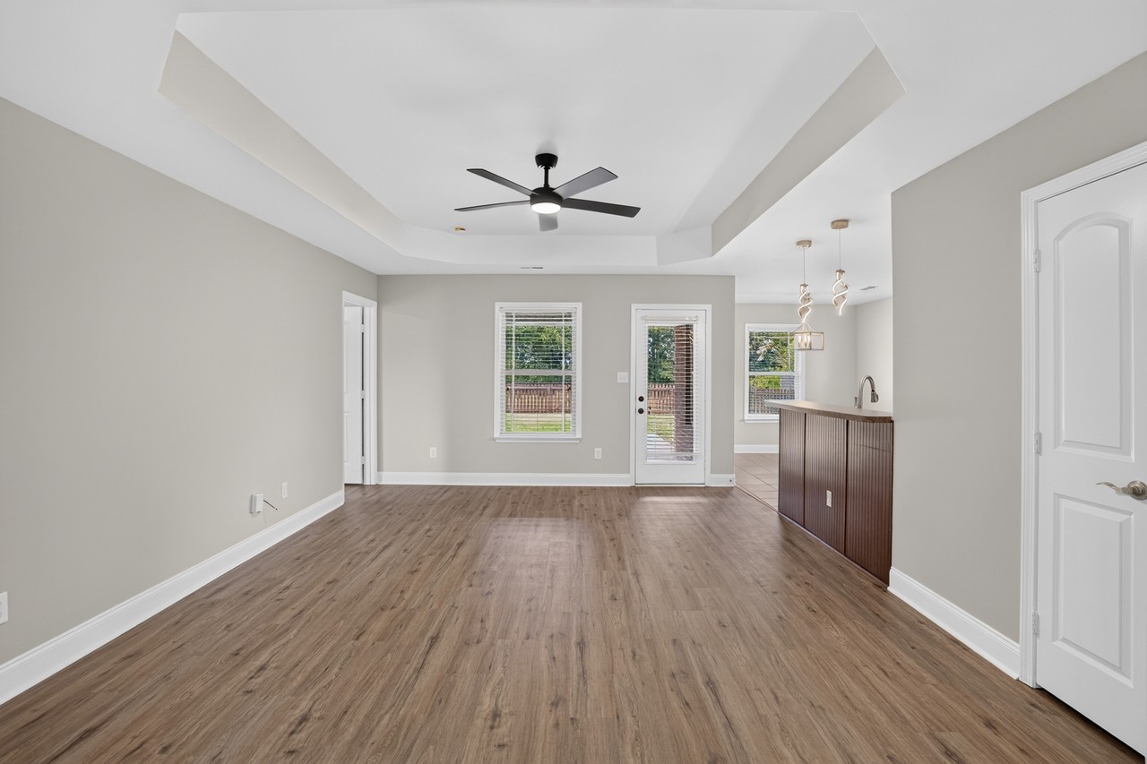 24697 Rolling Vista Dr #1 - Photo 4 of 38
