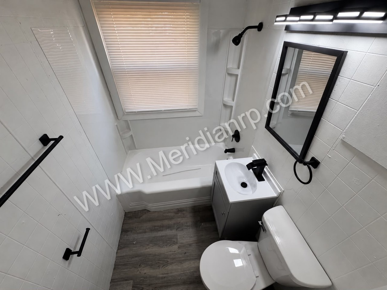 4601 Oliver St #1 - Photo 5 of 9