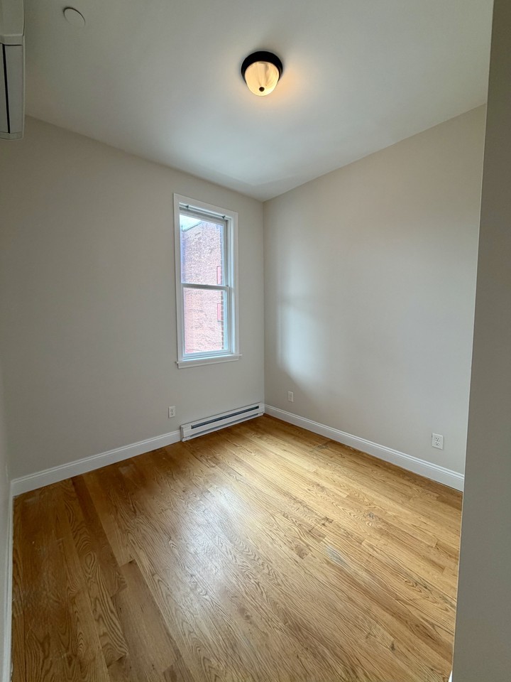 80 Pleasant St #3 - Photo 3 of 12