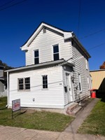 featured image of 818 26th St #1