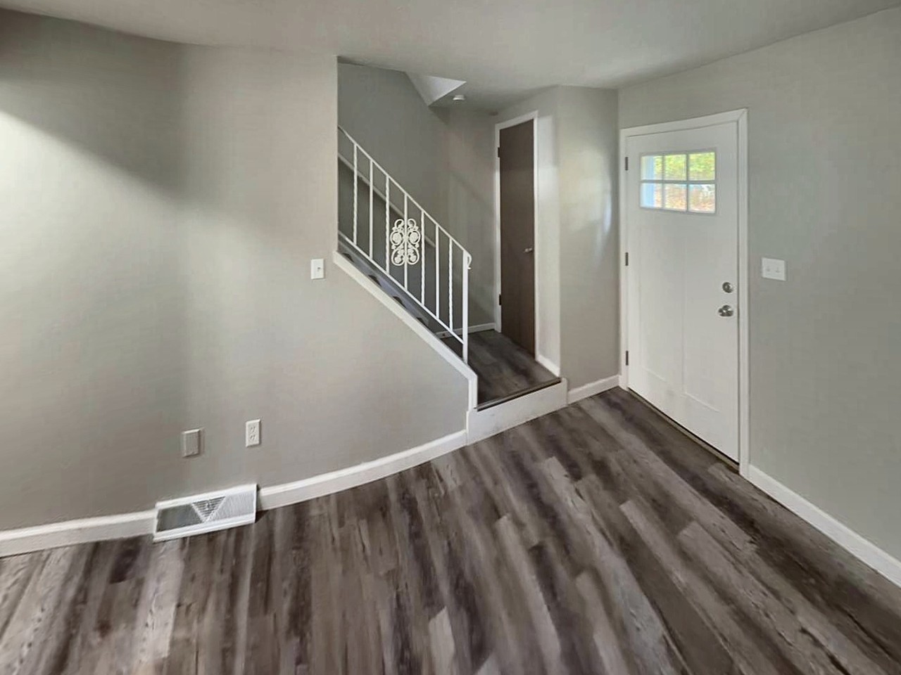 4873 Erie St #4873 - Photo 2 of 13
