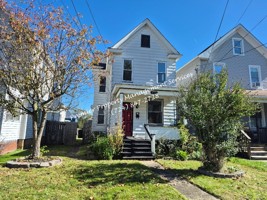 featured image of 4724 5th Ave #1