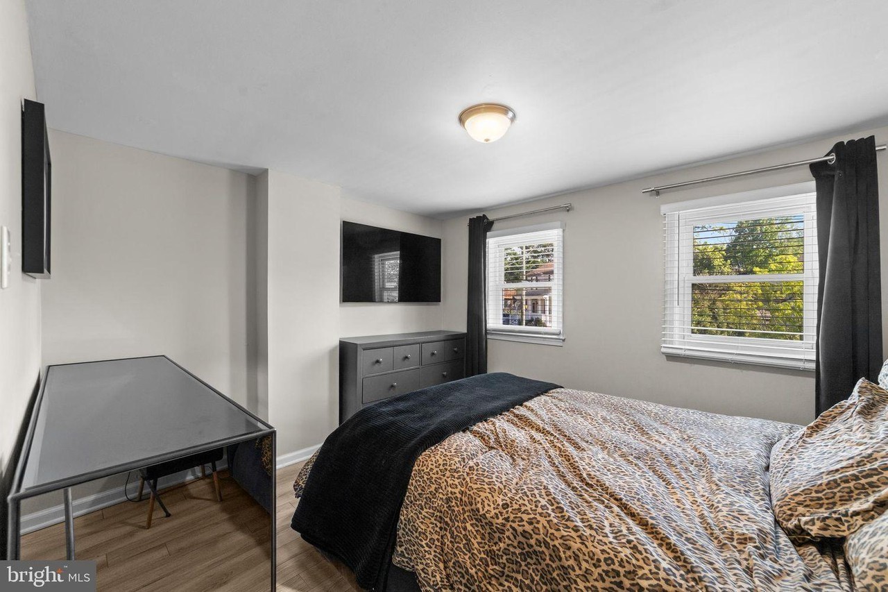 158 Ellis St - Photo 7 of 11