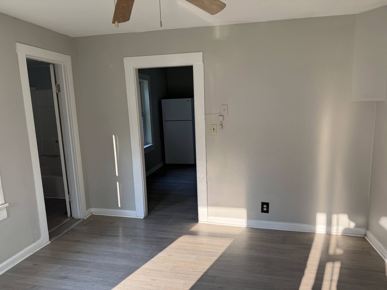 221 Sunset Ave #1 - Photo 5 of 13