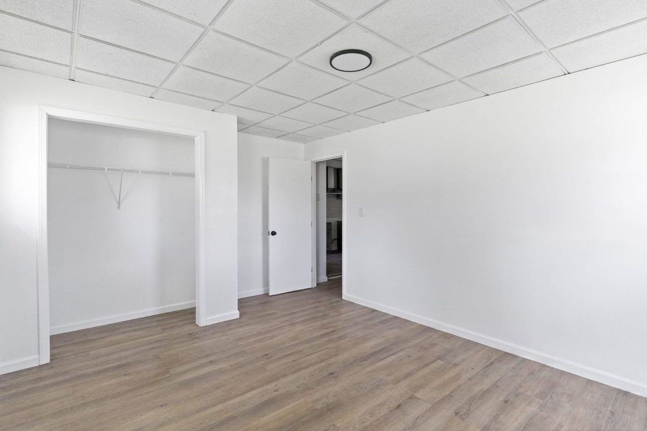 9835 Winkler Dr #1 - Photo 6 of 20