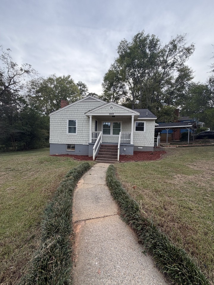 9069 Beverly Dr N #1 - Photo 2 of 27