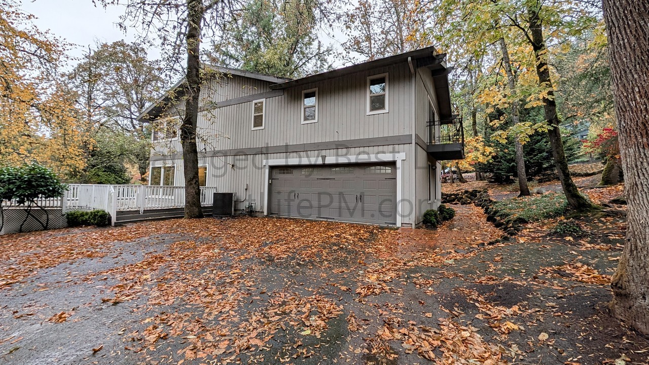 2981 Vale Ct - Photo 2 of 48