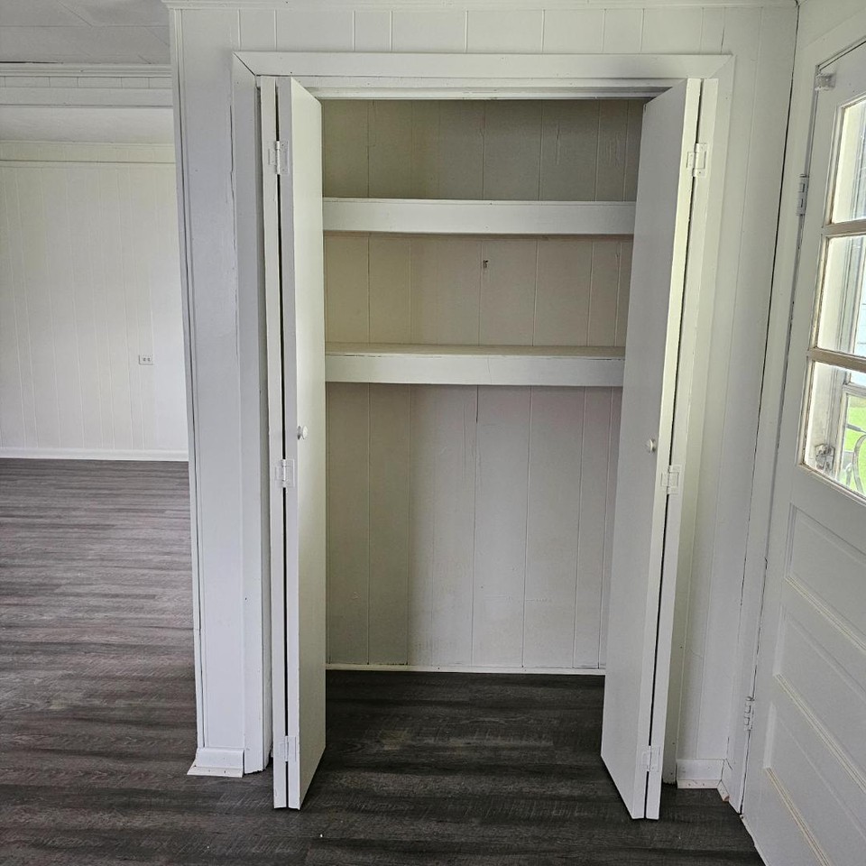 611 Willow St - Photo 5 of 12