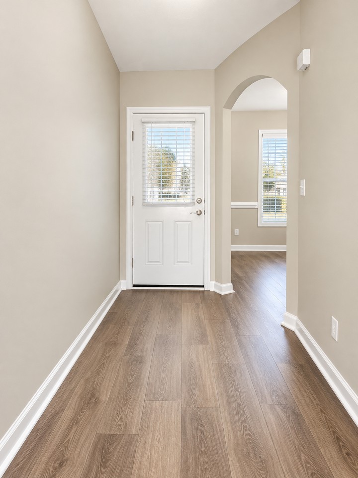 719 Radiant Dr #1 - Photo 5 of 24