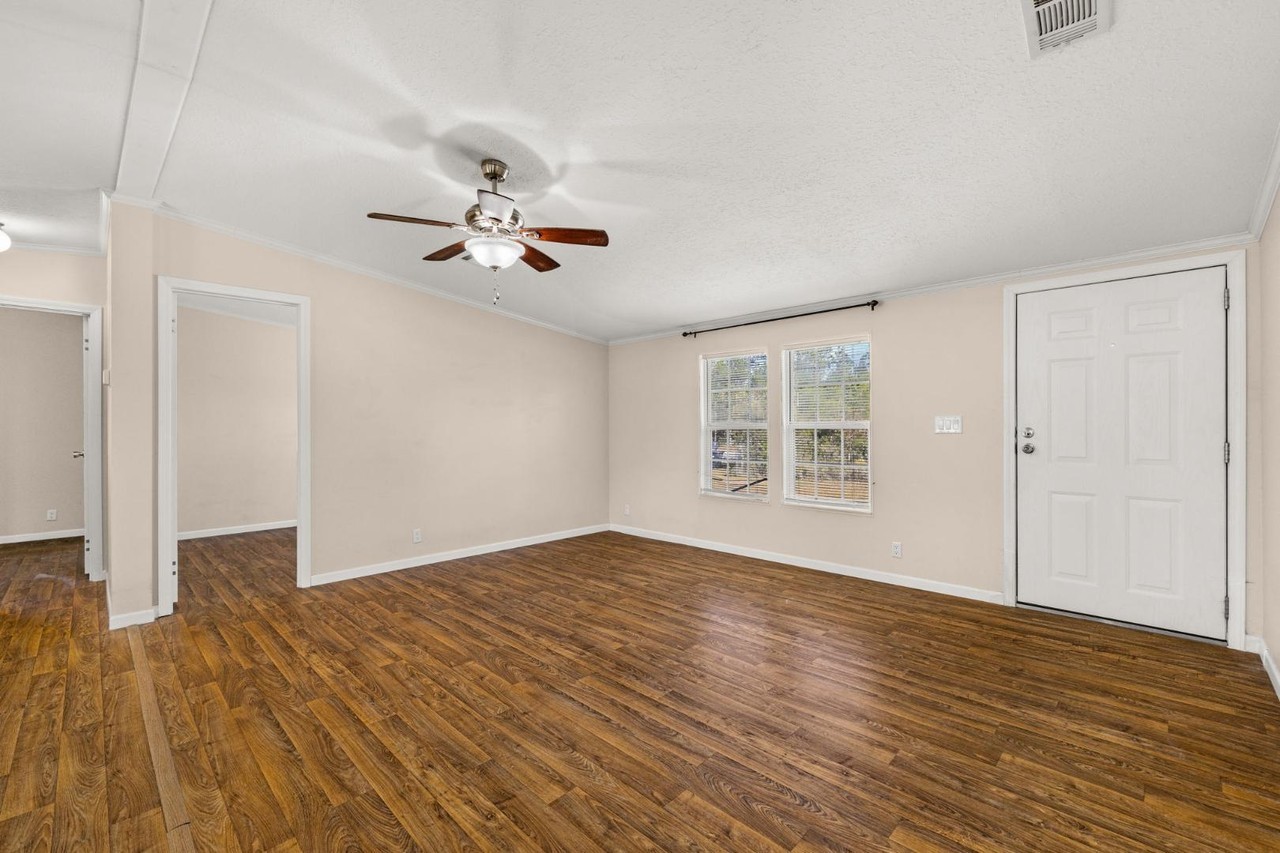 332 Don Graff Rd - Photo 6 of 11