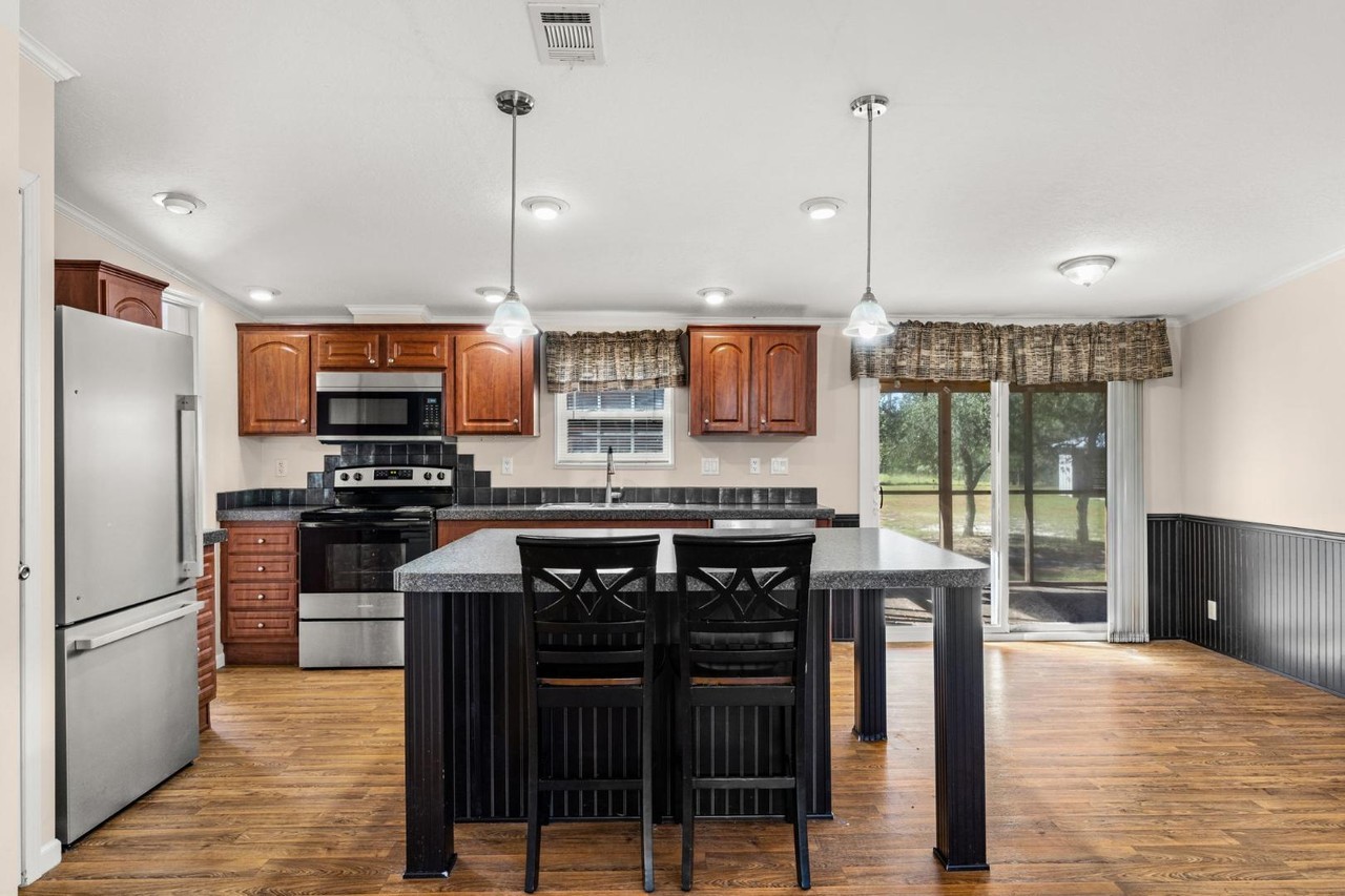332 Don Graff Rd - Photo 7 of 11