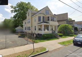featured image of 105 Washington St