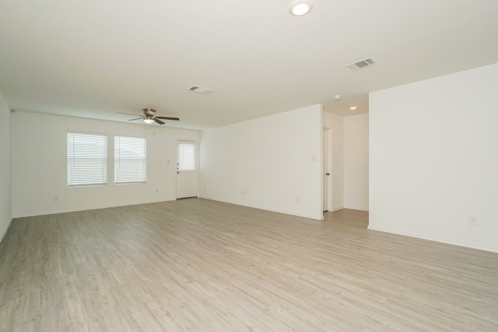 6719 Morgan Cross - Photo 5 of 16