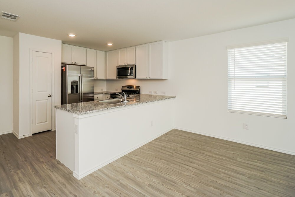 6719 Morgan Cross - Photo 6 of 16