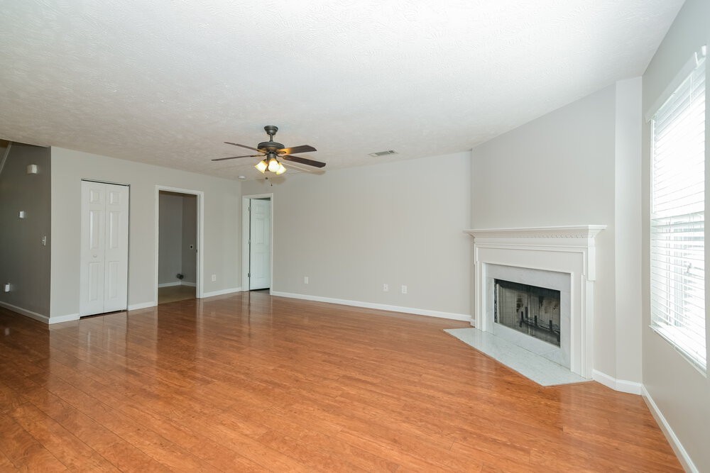 3413 Axelwood Dr - Photo 4 of 17