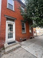 featured image of 142 S Prince St