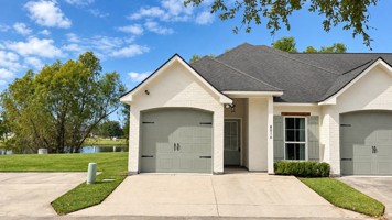 featured image of 8016 Stonelake Village Ave