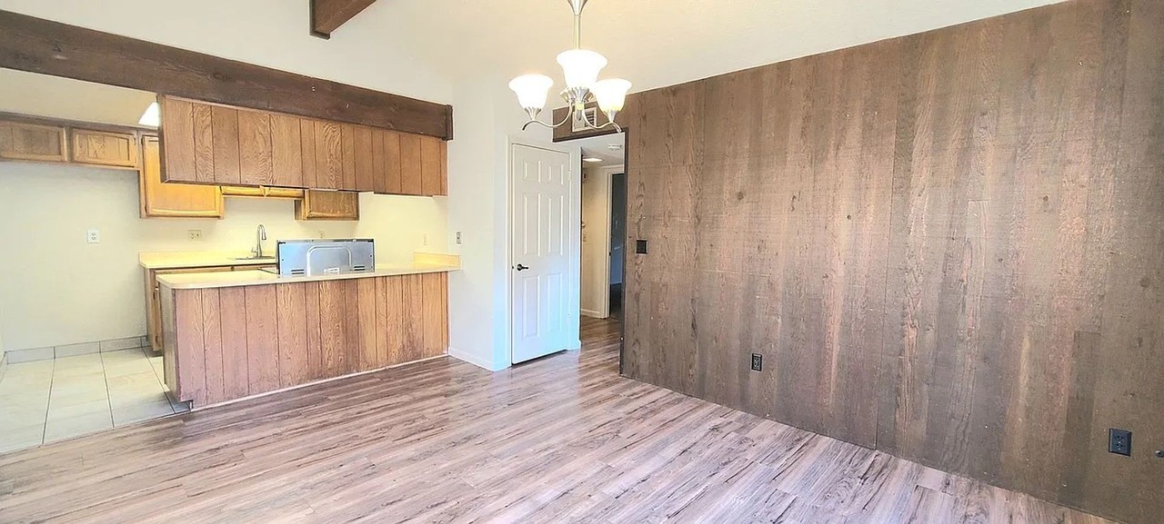 2306 Imran Dr - Photo 4 of 15