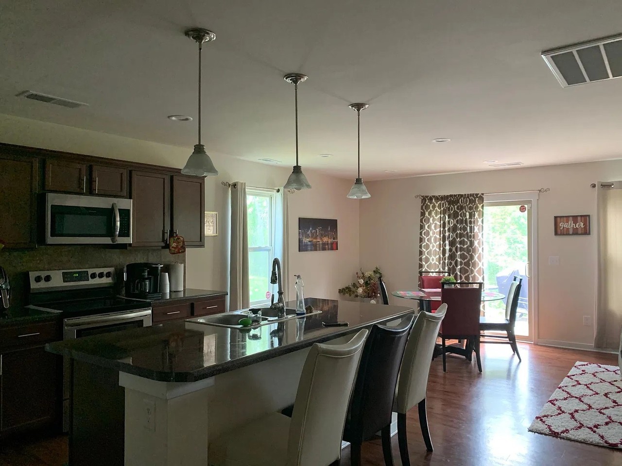 3118 Auten Ave - Photo 4 of 17