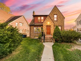 1809 Jackson Ave #1 - Photo 1 of 1