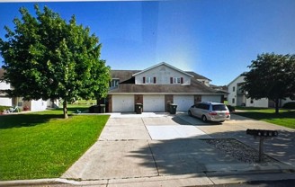 3145 Edmonton Dr - Photo 1 of 1