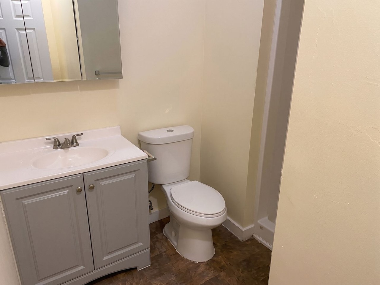 311 Witmer St - Photo 5 of 12