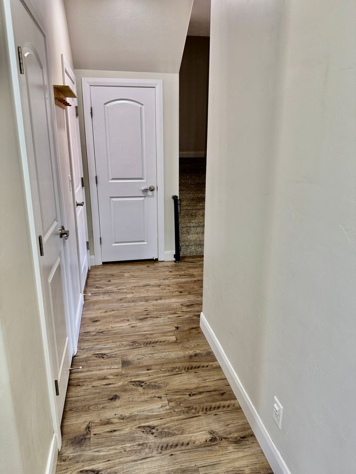 2541 Bella Vista Dr - Photo 5 of 32