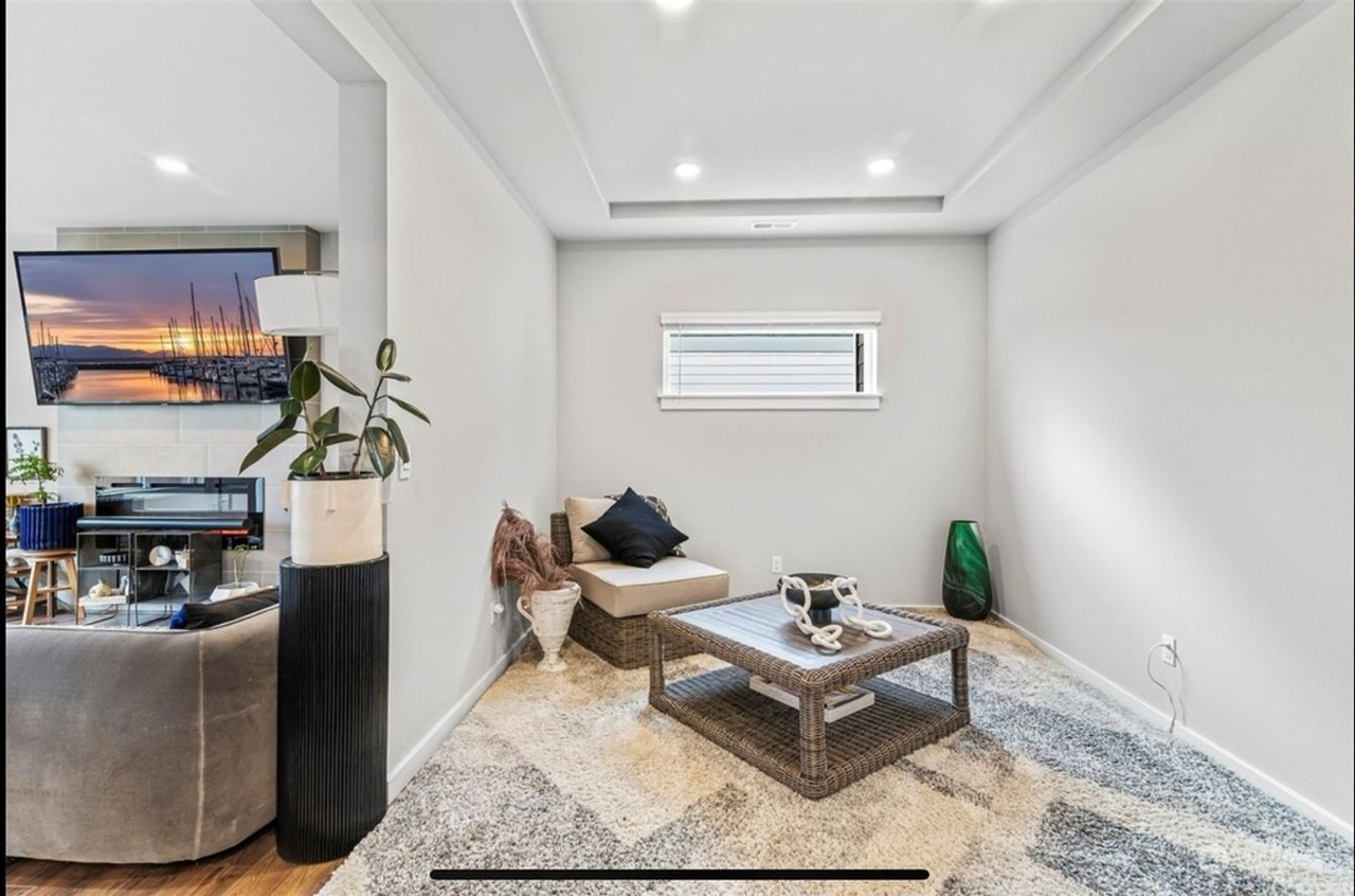 2019 8th Pl - Photo 5 of 38