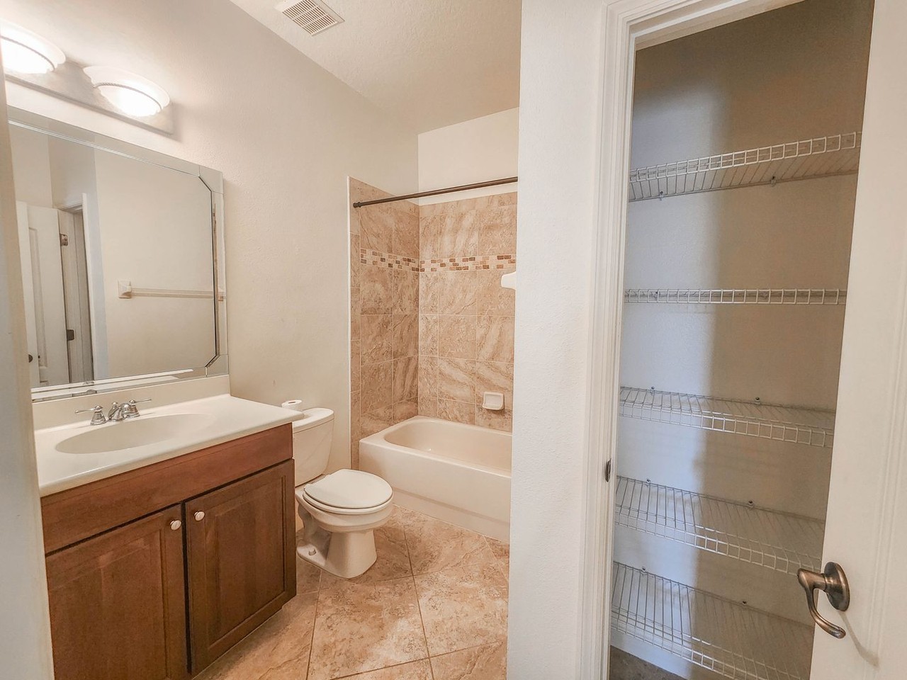 5 Riverview Bnd - Photo 4 of 42