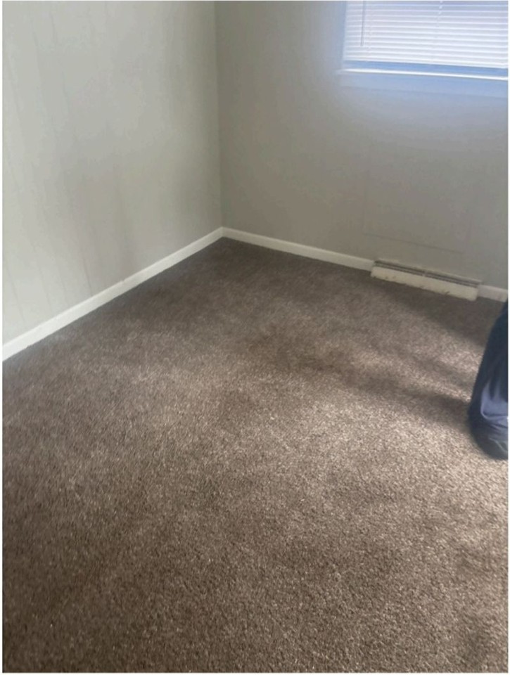 3740 Crown Ct - Photo 6 of 11