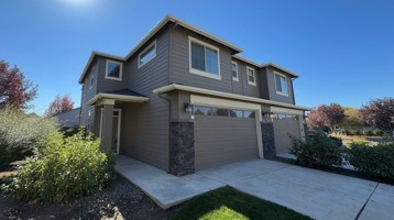 featured image of 3076 Sw Black Butte Ln