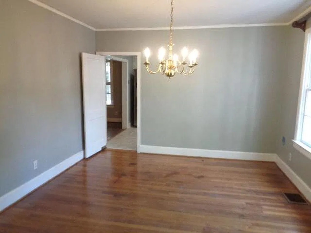 3356 Dartmouth Cir - Photo 5 of 6