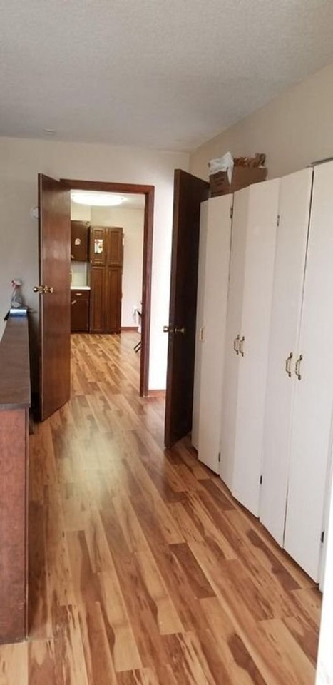 1411 Beechwood Ter - Photo 4 of 7