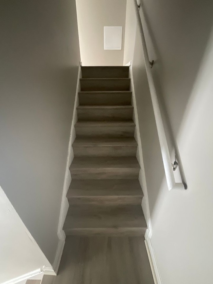 1048 W 26th St - Photo 7 of 13