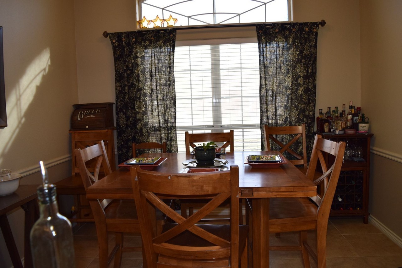 139 Roucourt Loop - Photo 2 of 50